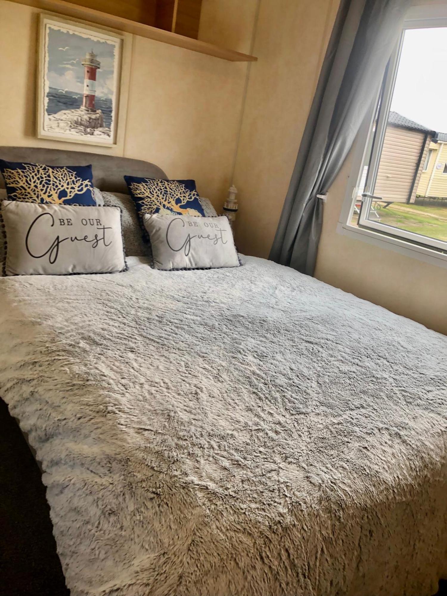 Roseanna Retreat Barmston Beach Parkdean Holiday Park Hotel Exterior photo